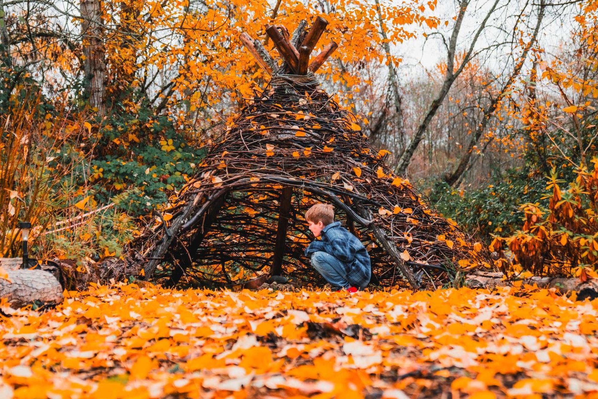 Cozy Wild West Covered Wagon Next To River グランツ・パス エクステリア 写真